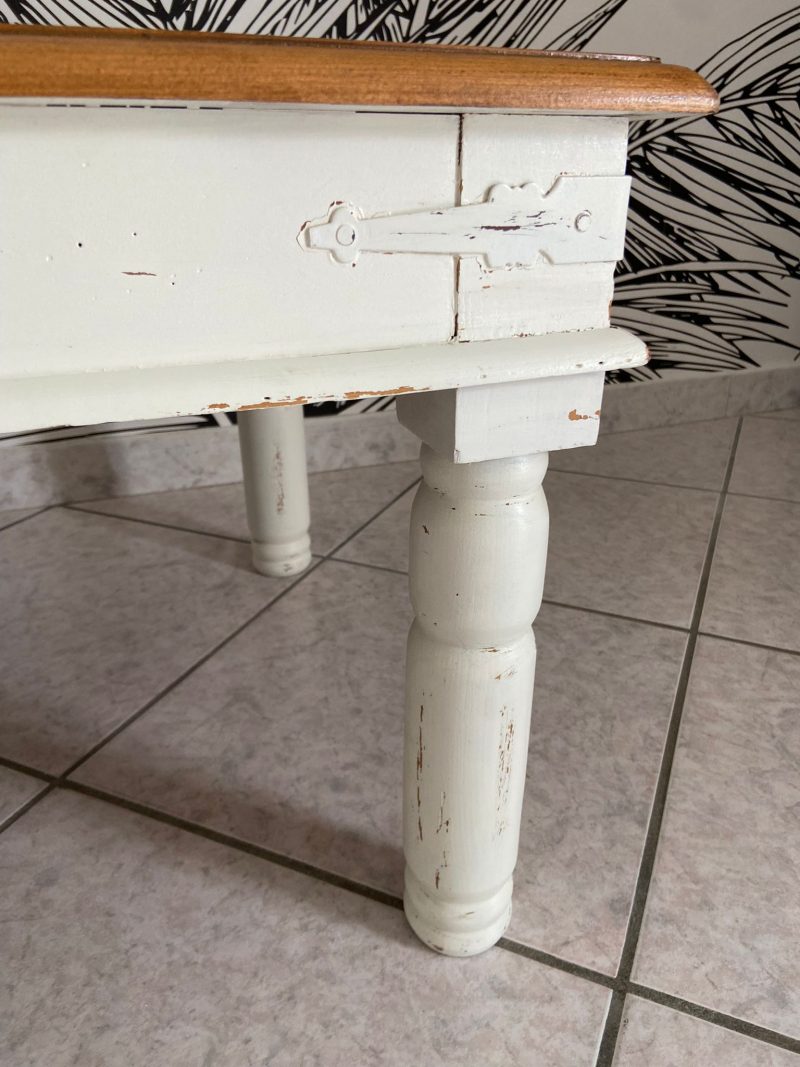 VENDU -Table basse avec effets usés – Image 6