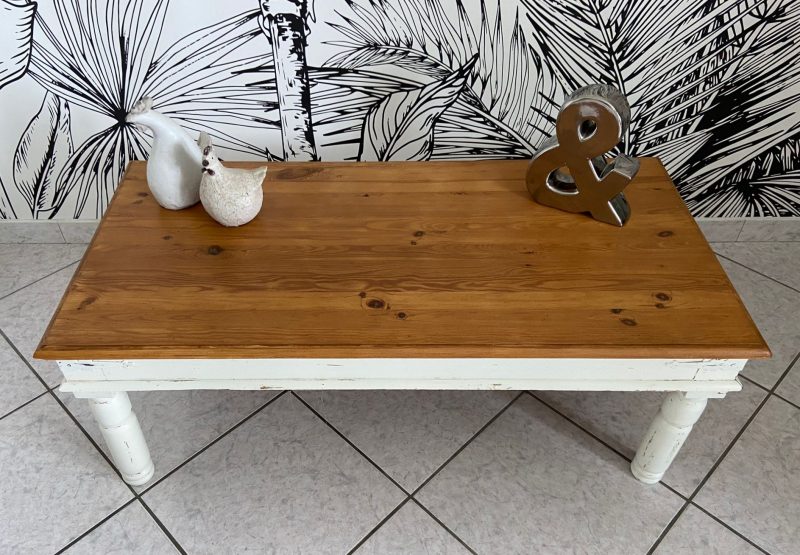 VENDU -Table basse avec effets usés – Image 2