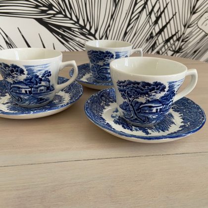 Tasses à thé anglaises