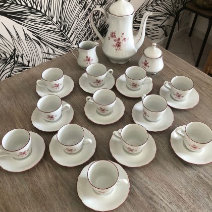 Service à café en porcelaine